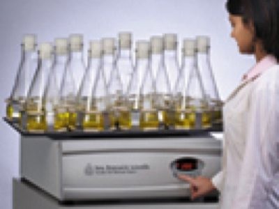 Excella® Benchtop Open Air Shakers