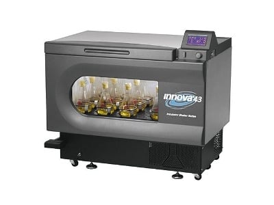 Innova® 43R Large-Capacity Incubator Shaker with Built-in Refrigeration